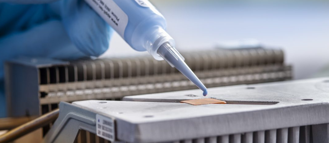 【導熱膠泥】的屬性、應用領域及未來發(fā)展