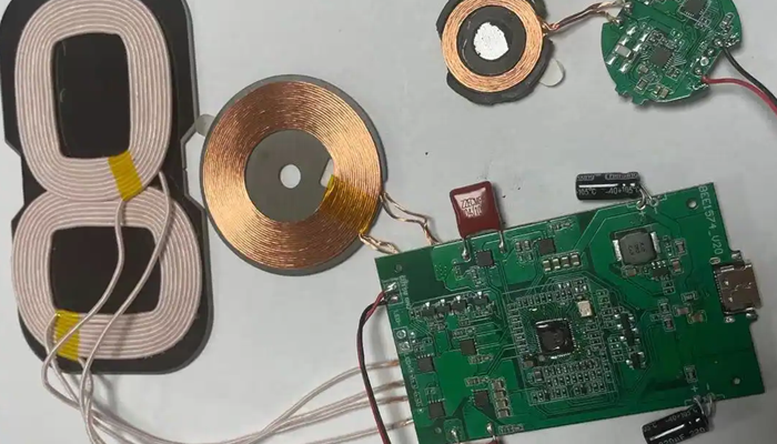 無線充電器PCB板涂覆膠.png