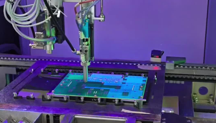 【空調(diào)PCB三防膠】保障電路板穩(wěn)定性，研泰有機(jī)硅披覆膠提升防護(hù)等級(jí)